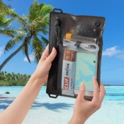 Nite Ize RUNOFF WATERPROOF TRAVEL POUCH - Packbeutel -Primus Verkäufe 5637838755 l runoff waterproof travel pouch nite ize 24