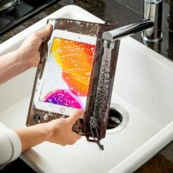 Nite Ize RUNOFF WATERPROOF TRAVEL POUCH - Packbeutel -Primus Verkäufe 5637838755 m runoff waterproof travel pouch nite ize 24